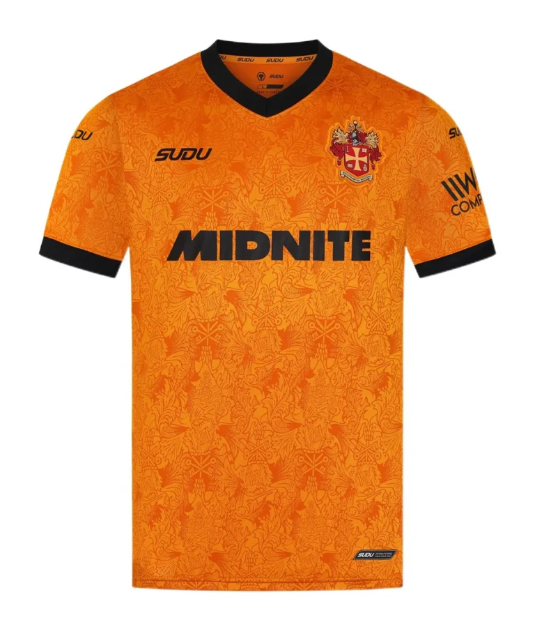 Wolverhampton Wanderers 2026/27 Home Soccer Jersey - Fan version